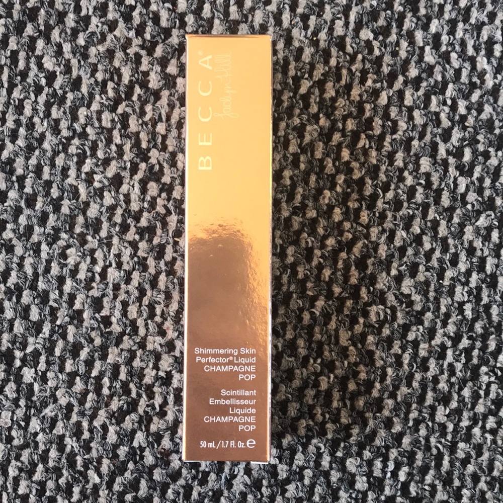 Becca X Jaclyn Hill shimmering skin perfector